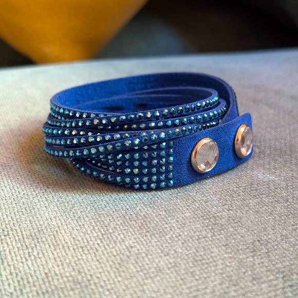Swarovski Slake Crystal Suede Cobalt Blue Bracelet - Picture 1 of 12